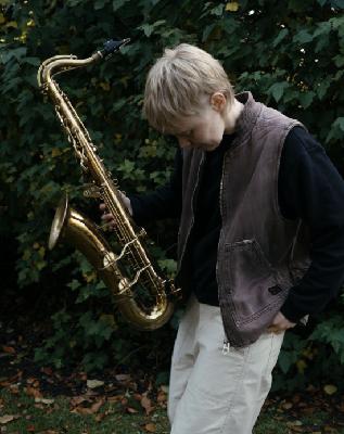 Saxophonist Harben Kay; How to self-manage your albums, Ep 253