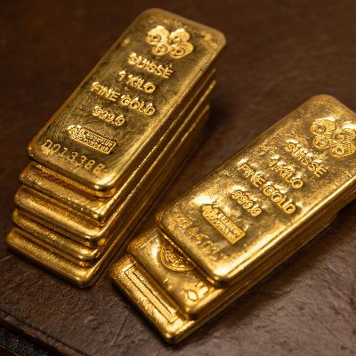 Gold has hits new heights - should you buy some? Gold has hits new heights - should you buy some?
