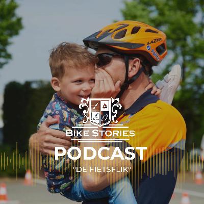 #15 - De Fietsbrigade Brussel: meer blauw op de fiets. Het verhaal van ‘fietsflik’ Jurgen. #15 - De Fietsbrigade Brussel: meer blauw op de fiets. Het verhaal van ‘fietsflik’ Jurgen.