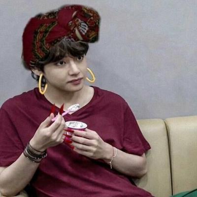 Today we talk about BTS Jin's Bithday Day, V death threats, media stupidity, and grammy dispute Today we talk about BTS Jin's Bithday Day, V death threats, media stupidity, and grammy dispute