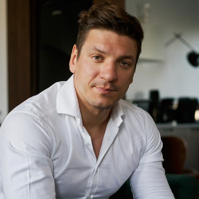 Mojo Movies Podcast #21 - Wojtek Kardyś - Jak sztuczna inteligencja może wspierać ludzką inteligencję?