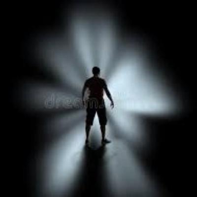 Você é luz, olhe no espelho e veja quão grande representa para o Ser Quântico