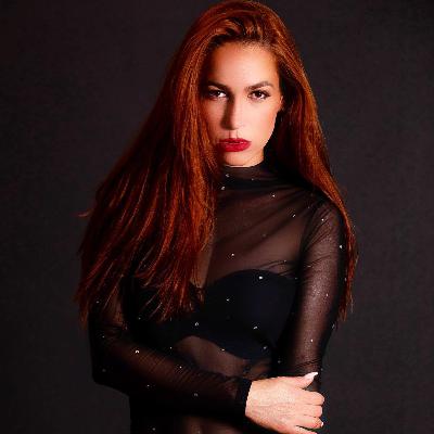 Conversando con Zajarís Fernandez ( Actriz y Comediante ) Conversando con Zajarís Fernandez ( Actriz y Comediante )