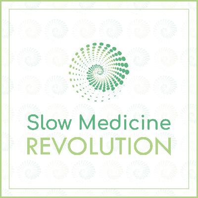 Episodio 215 – Cosmética, fotoprotectores y disruptores endocrinos con las doctoras Sara Gómez e Inés Escandell