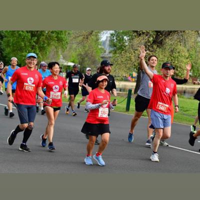 第四十四期-第45届墨尔本马拉松-我们是你的眼