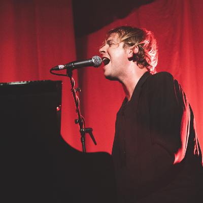 Tom Odell in the KROQ Sound Space