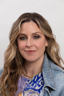 Episode 6: Meet NYC-Based Journalist and Author, Carla Sosenko