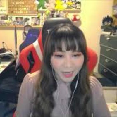 #178 How do cosplayers make money - Vicky Lau (@Vivid Vision ) and Alaric Ong