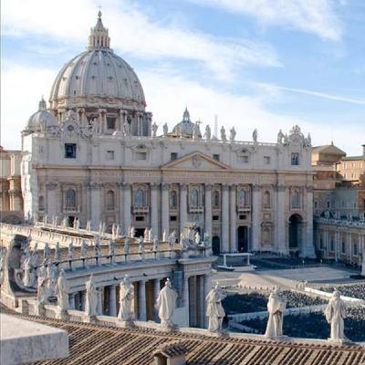1x07 El vaticano