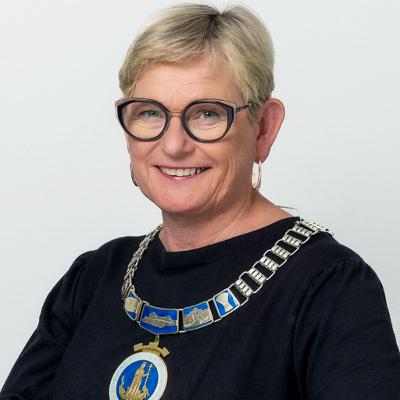 #3 Sjef i kommunen, sjef på banen?