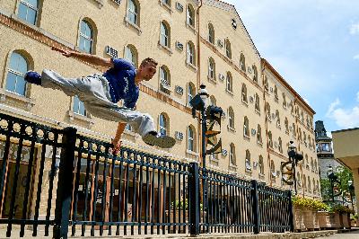 PPP 26: Surmounting Physical & Mental Barriers through Natural Movement & Play w/ Axiom Parkour’s Travis Tetting