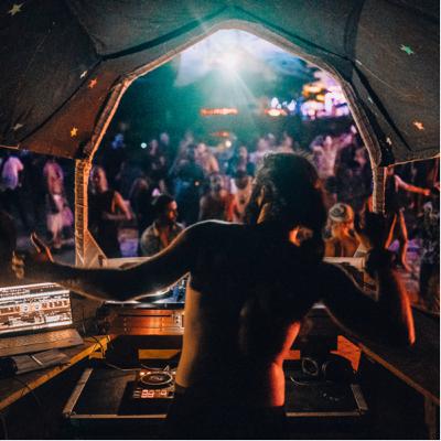 פרק 6 - DJ בפסטיבל הכי גדול בסרי לנקה