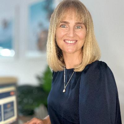 Thinking of leaving your job to start a business? Laura Thain talks to us about her journey and experience as a career coach.