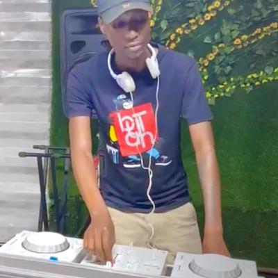 Khamusique __ Soulful House mix __ Imprmptu sessions 4
