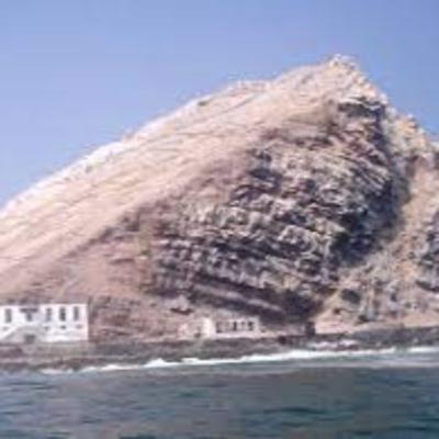 LAS ISLAS DE PACHACAMAC
