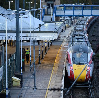 British police name 32-year-old as sole suspect in train stabbing attack