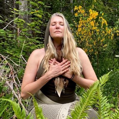 Lets shift our frequency with Farrah King of Hive_Song Apiary