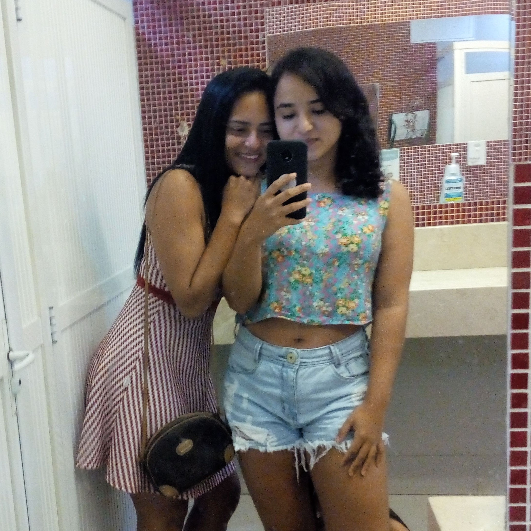 Metendo as caras