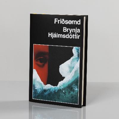 Brynja Hjálmsdóttir les úr Friðsemd Brynja Hjálmsdóttir les úr Friðsemd