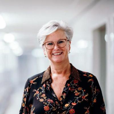 Elly Baak, hoofd Voeding in het LUMC over gezonde voeding in de zorg.