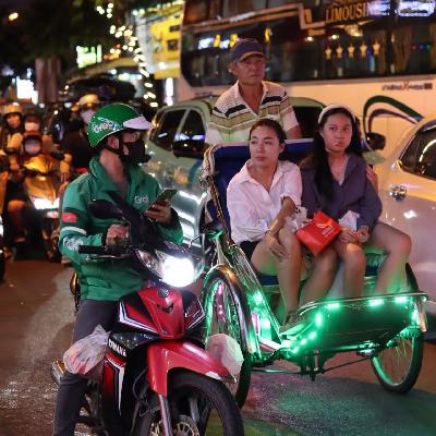 E23.东南亚：潮玩、grab、不买房，殊途同归的年轻人