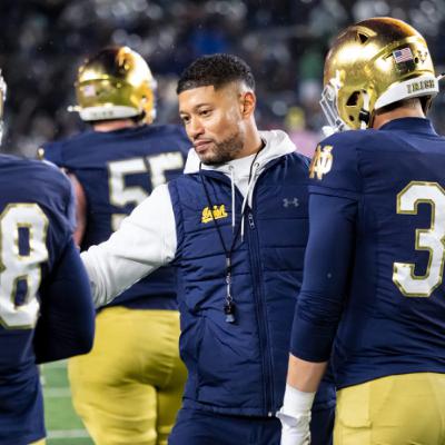 De Bleu et d'Or #11 : Notre Dame snobée par le comité des Play-Offs De Bleu et d'Or #11 : Notre Dame snobée par le comité des Play-Offs