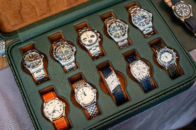 How to Sell a Watch (w/ Wes Wynne) How to Sell a Watch (w/ Wes Wynne)
