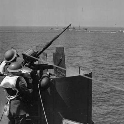 S8 Ep572: 9. Professor Paul Thomas Chamberlain of Columbia University recounts the November 1941 White House meetings where U.S. leaders prepared for an imminent, yet poorly understood, Japanese attack. He explains that military planners initially focused on the Ph