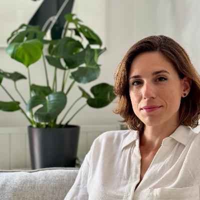 Entrevista Vania de la Fuente, médico y antropologa Entrevista Vania de la Fuente, médico y antropologa