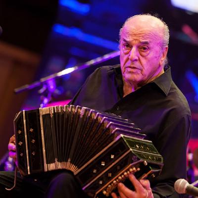 El expresivo Raúl Garello