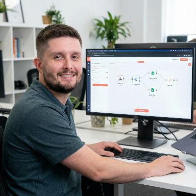 Der unsichtbare Helfer: Wie KI-Agenten Ihr Büro unterstützen. Der unsichtbare Helfer: Wie KI-Agenten Ihr Büro unterstützen.