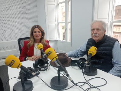 La alcaldesa de Linares, Auxi del Olmo, y Antonio Pérez Henares, prsidente de honor de "Escritores con la historia", ponen en valor las IV Jornadas de Novela Histórica