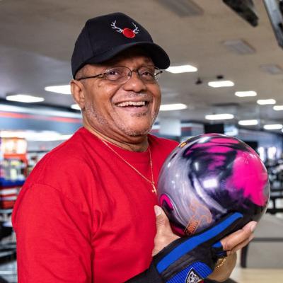 Rotator Cuff: After a Tear, How a Bowler Got Back in the Lanes Rotator Cuff: After a Tear, How a Bowler Got Back in the Lanes