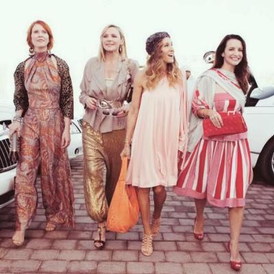 Carrie, Samantha, Miranda, and (for some reason) Charlotte arrive in Abu Dhabi! Sex and the City 2, Part 5!