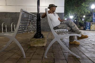 Many remain unhoused on D.C. streets, months after the Trump administration ordered sweeping encampment clearings