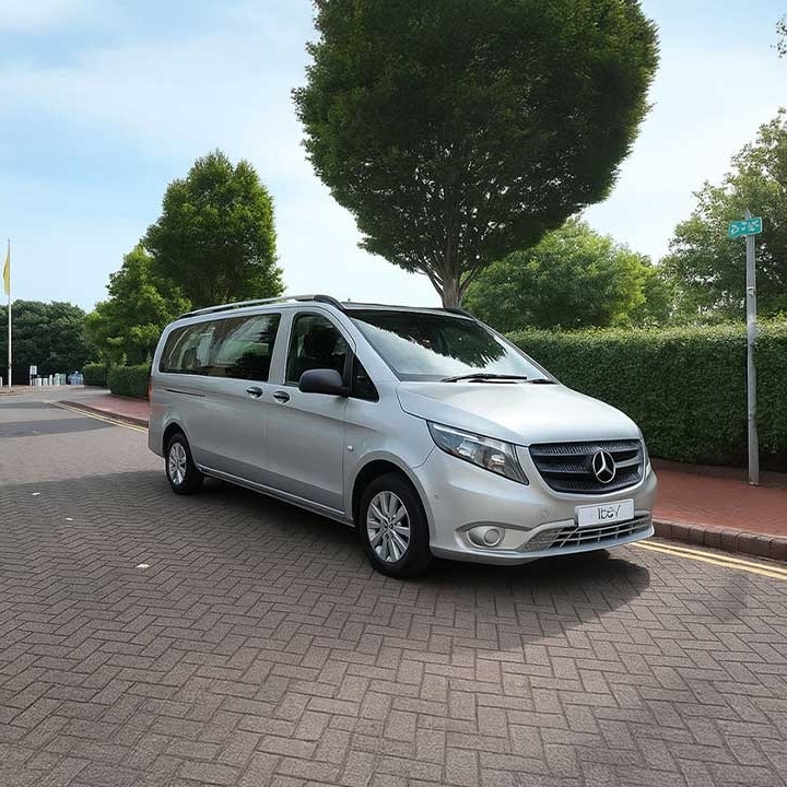 Comfortable And Affordable Minibus Taxi Southampton