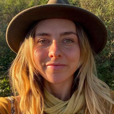 Living on our own terms, financially & spiritually with Nikki (@girl_on_gaia)