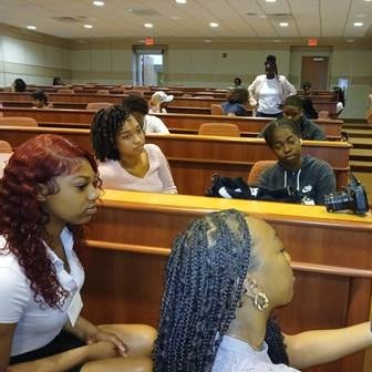 ShaDonna “Mo” McPhaul Returns to Virginia State University as Guest Instructor in the Reginald F. Lewis College of Business