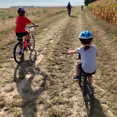 Papacyclette. S3 E2. Les primes d’état