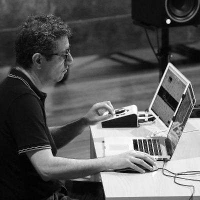 11- Manolo Rodriguez . Canary Connection (Nylon, Acero y +)