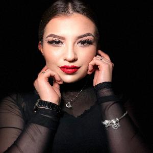 Meet Rianna; Miss Cover Girl KC Meet Rianna; Miss Cover Girl KC