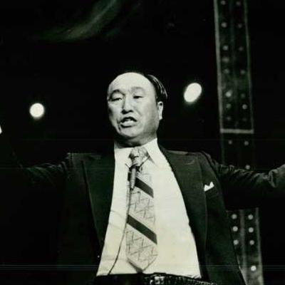 Episode 9: Moonies pt.1 (Too Many Kids) Episode 9: Moonies pt.1 (Too Many Kids)