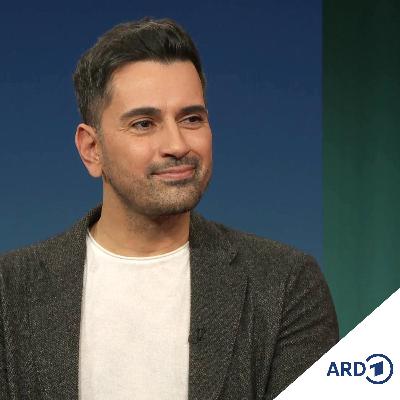 Comedian und Schauspieler Tan Çağlar im Sofa-Talk