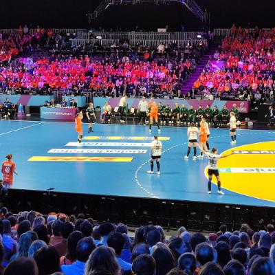 Handbaldames laten hun kracht zien tegen Hongarije - WK Handbal Update 11 december 2025