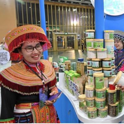 Tin trong nước - Nông sản Việt tiến sâu vào chuỗi phân phối hiện đại từ Hội chợ Mùa Thu 2025