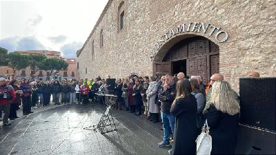 La mujer asesinada por su pareja en Torrijos (Toledo) había denunciado "violencia verbal" y que "sufría un gran control" La mujer asesinada por su pareja en Torrijos (Toledo) había denunciado "violencia verbal" y que "sufría un gran control"