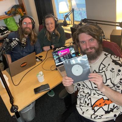 Lamour Podcast #229 - Lokala doldisar, Last FM och Despacito NEJ! Lamour Podcast #229 - Lokala doldisar, Last FM och Despacito NEJ!