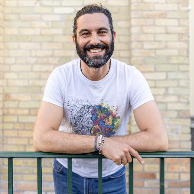 Quantum Living: The Science and Spirit of Creating Your Thriving Lifestyle