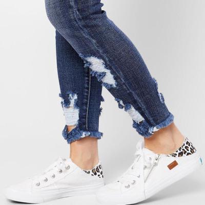 फटी जीन्स या फटा सोच फटी जीन्स या फटा सोच