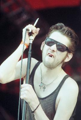‘Rockhistorier’ om Shane MacGowan: ”Han var sangskrivernes sangskriver’’
